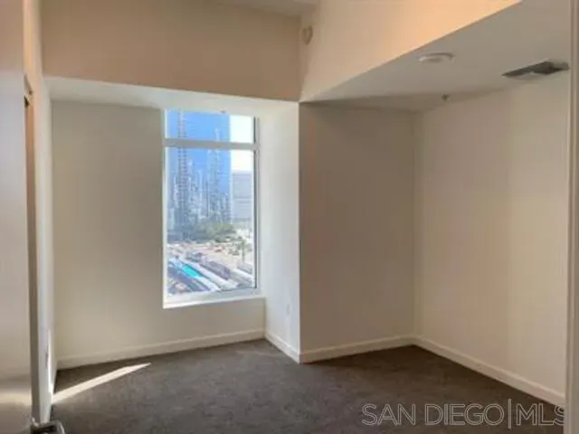 $5,000 | 1262 Kettner Boulevard, Unit 1004, San Diego, CA 92101
