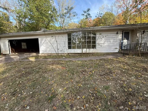 $39,900 | 12 Smith Lane, New Florence, MO 63363