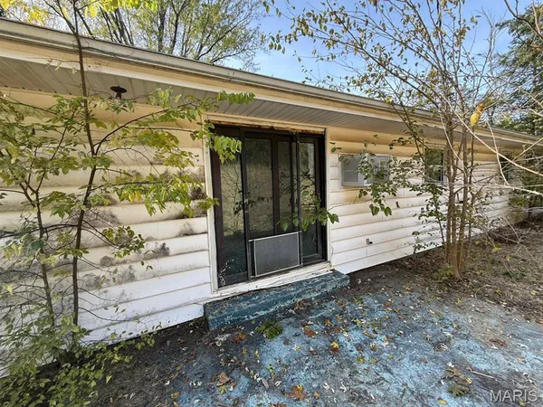 $39,900 | 12 Smith Lane, New Florence, MO 63363