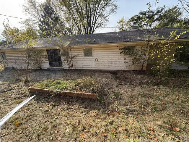 $79,900 | 12 Smith Lane, New Florence, MO 63363