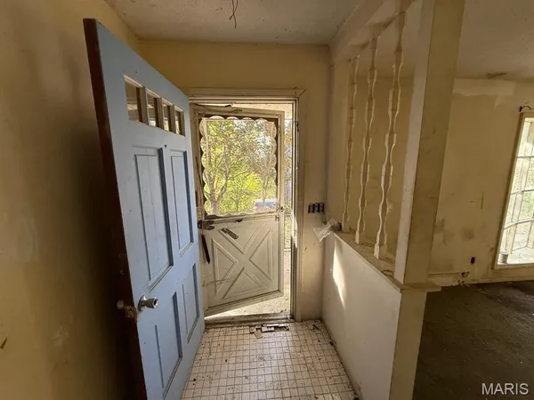 $39,900 | 12 Smith Lane, New Florence, MO 63363