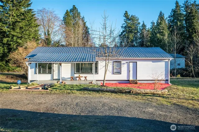 $289,000 | 1502 Columbia Street, Cathlamet, WA 98612