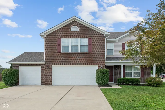 $2,600 | 2310 Liatris Drive, Plainfield, IN 46168