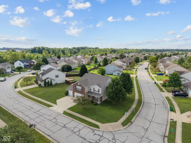 $2,600 | 2310 Liatris Drive, Plainfield, IN 46168