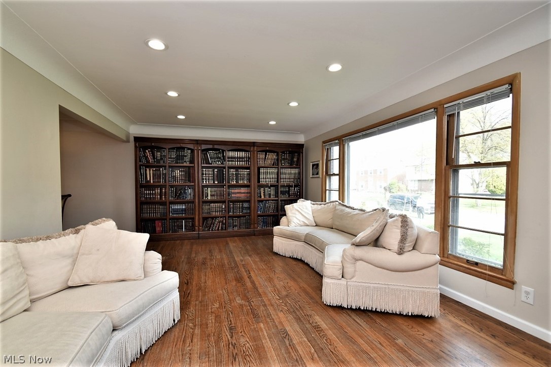 3822 Severn Road Cleveland Heights, OH 44118 - Photo 5 of 35