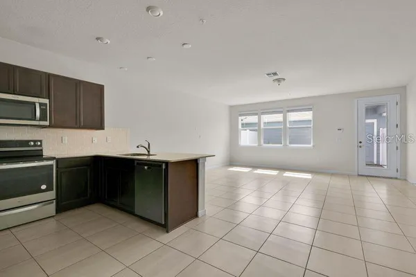 $2,950 | 14374 Orchid Is Drive, Orlando, FL 32827