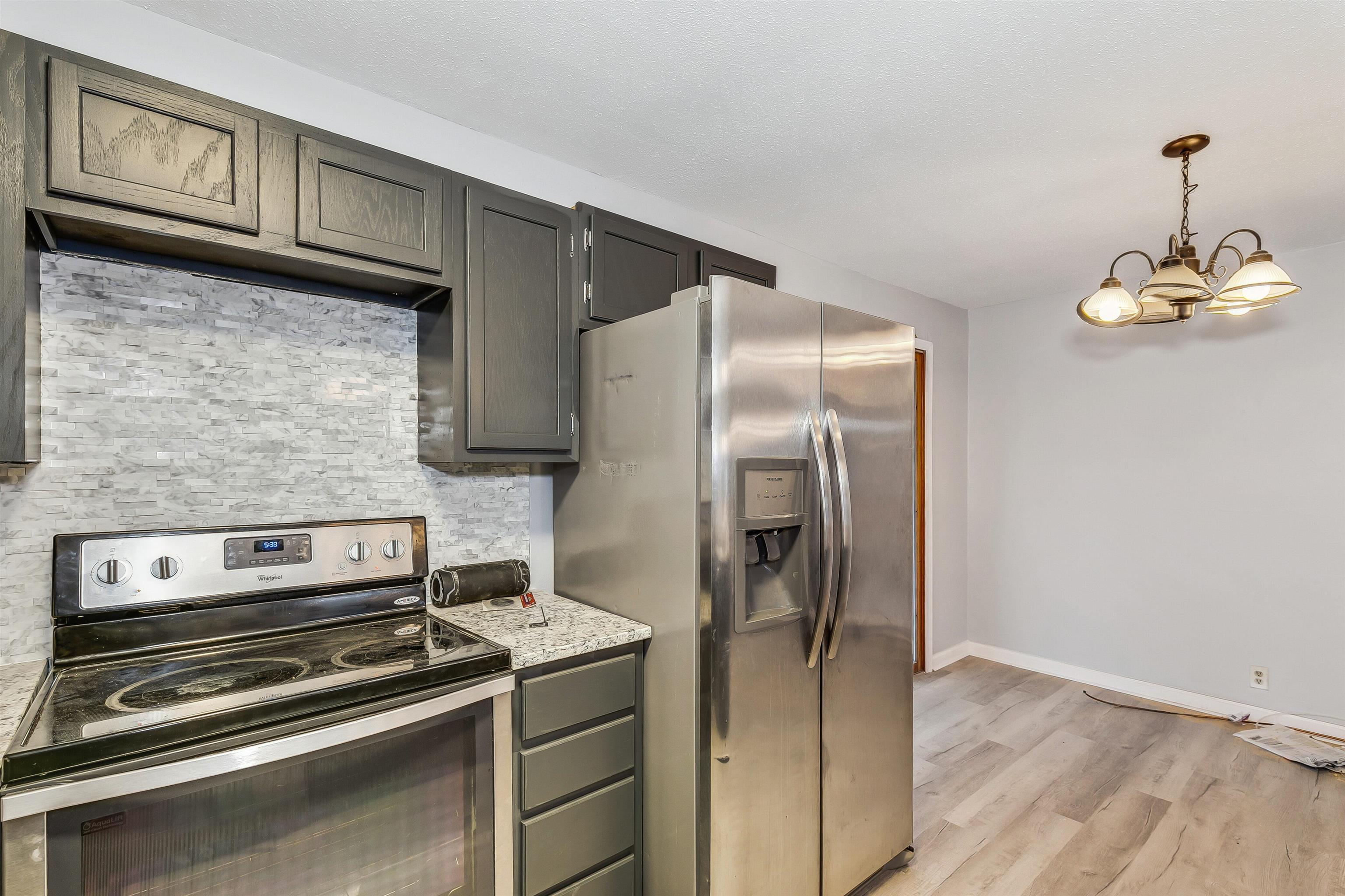 748 North Elder Street Wichita, KS 67212 - Photo 3 of 18