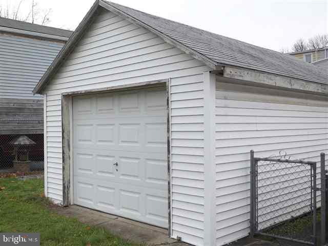 151 Lucknow Road Harrisburg, PA 17110 - Photo 8 of 12 Gallery Image 8