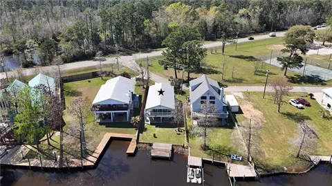 $214,000 | 15016 Choctaw Drive, Kiln, MS 39556