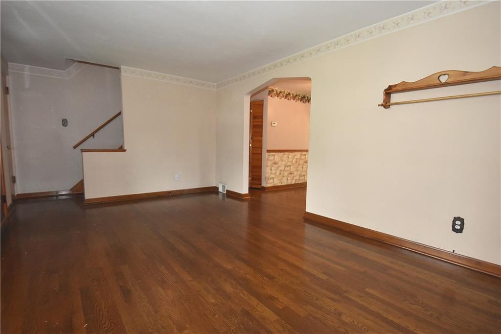 2014 Borland Road Pittsburgh, PA 15243 - Photo 4 of 25 wooden floor in an empty room
