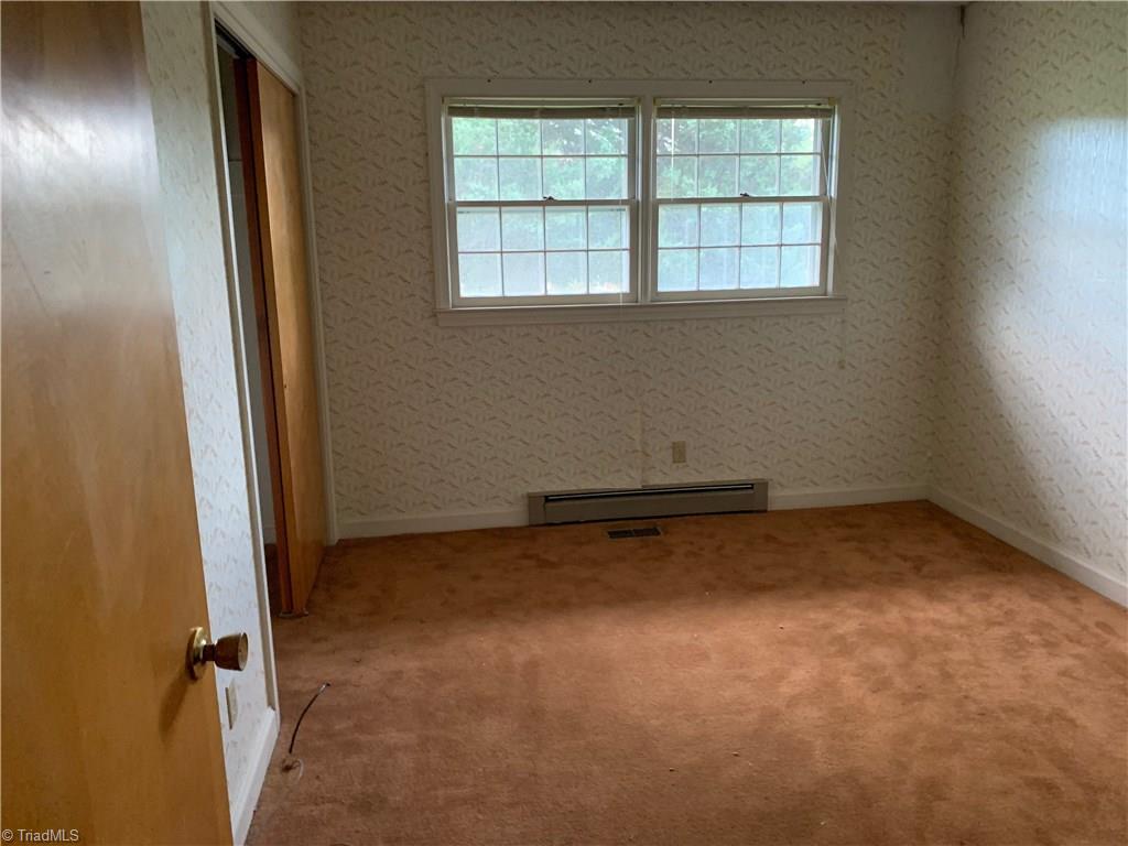 609 McCoy Road Reidsville, NC 27320 - Photo 7 of 11 Gallery Image 7