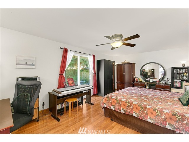 2823 166th Place Southeast Bothell, WA 98012 - Photo 4 of 15