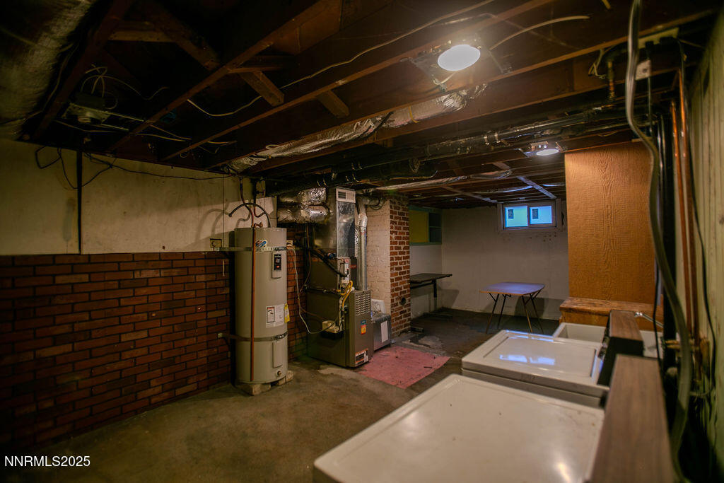 43 Ardmore Drive Reno, NV 89509 - Photo 26 of 28 a view of water heater room