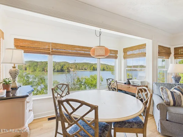 $769,000 | 341 Clearwater Drive, Spring City, TN 37381