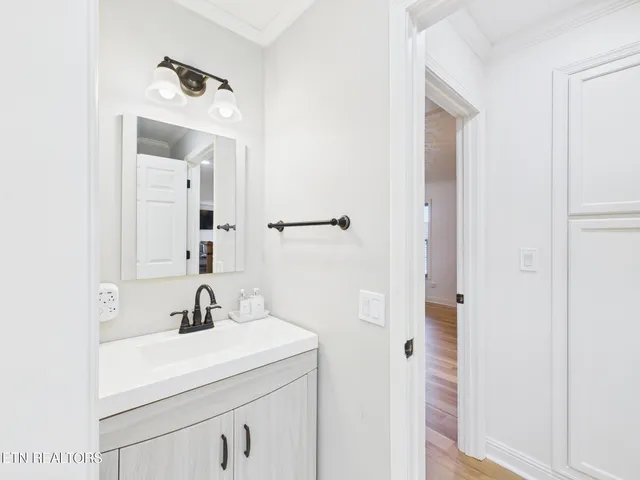 $769,000 | 341 Clearwater Drive, Spring City, TN 37381