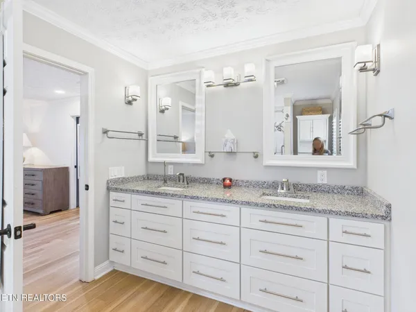 $769,000 | 341 Clearwater Drive, Spring City, TN 37381