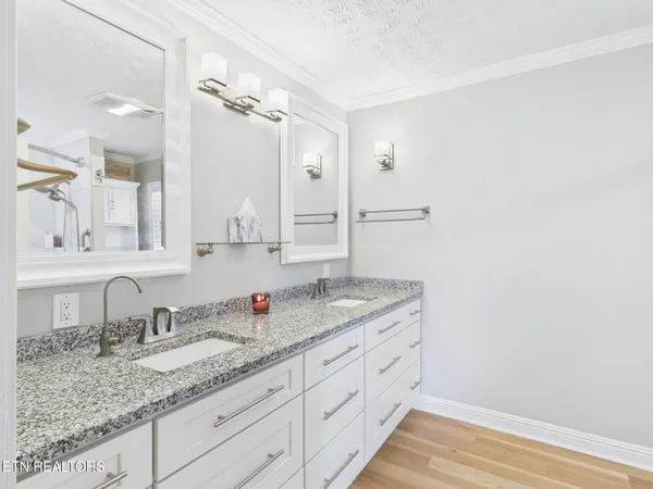 $769,000 | 341 Clearwater Drive, Spring City, TN 37381