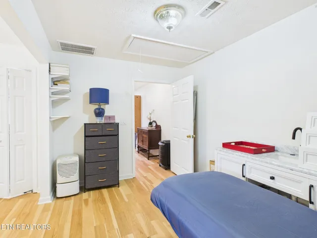 $769,000 | 341 Clearwater Drive, Spring City, TN 37381