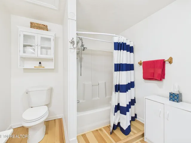 $769,000 | 341 Clearwater Drive, Spring City, TN 37381