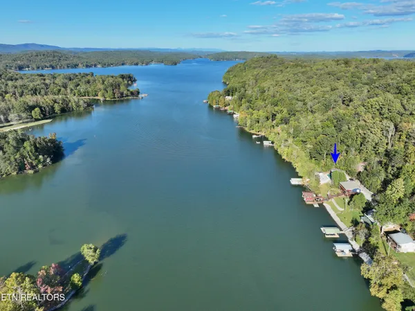 $769,000 | 341 Clearwater Drive, Spring City, TN 37381