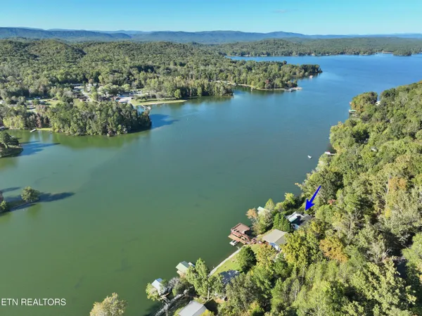 $769,000 | 341 Clearwater Drive, Spring City, TN 37381
