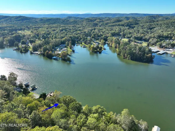 $769,000 | 341 Clearwater Drive, Spring City, TN 37381