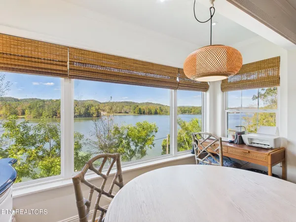 $769,000 | 341 Clearwater Drive, Spring City, TN 37381