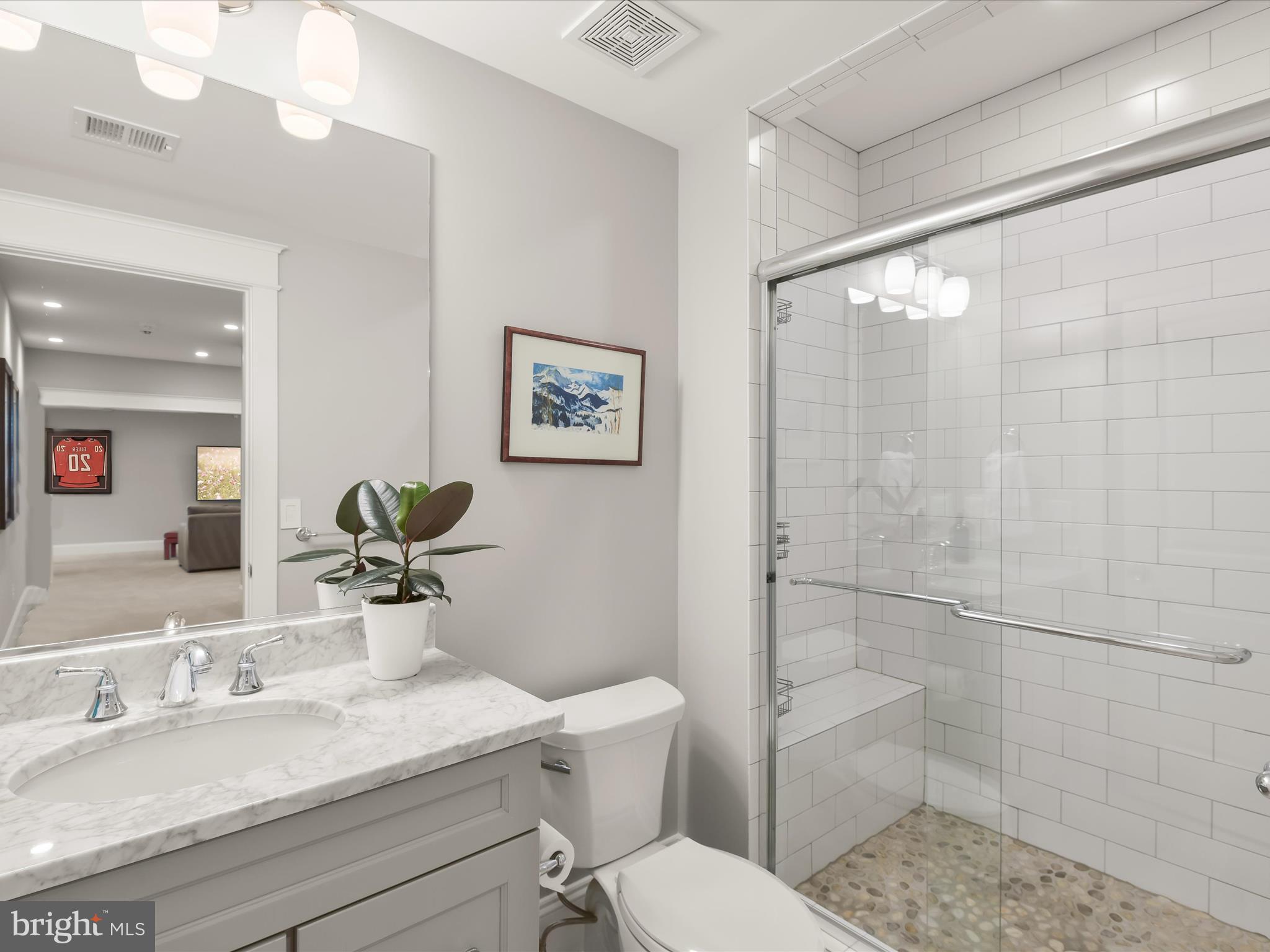 4625 41st Street North McLean, VA 22101 - Photo 72 of 111 41st076