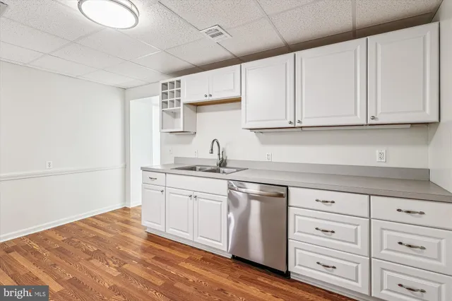 a view of a livingroom with furniture and window