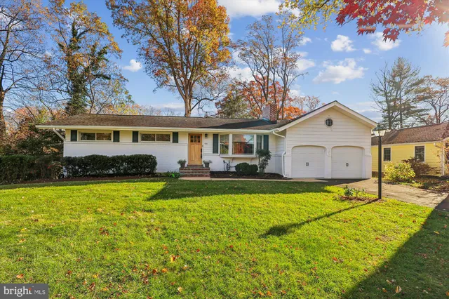 $899,999 | 1913 Dulaney Place, Annapolis, MD 21409