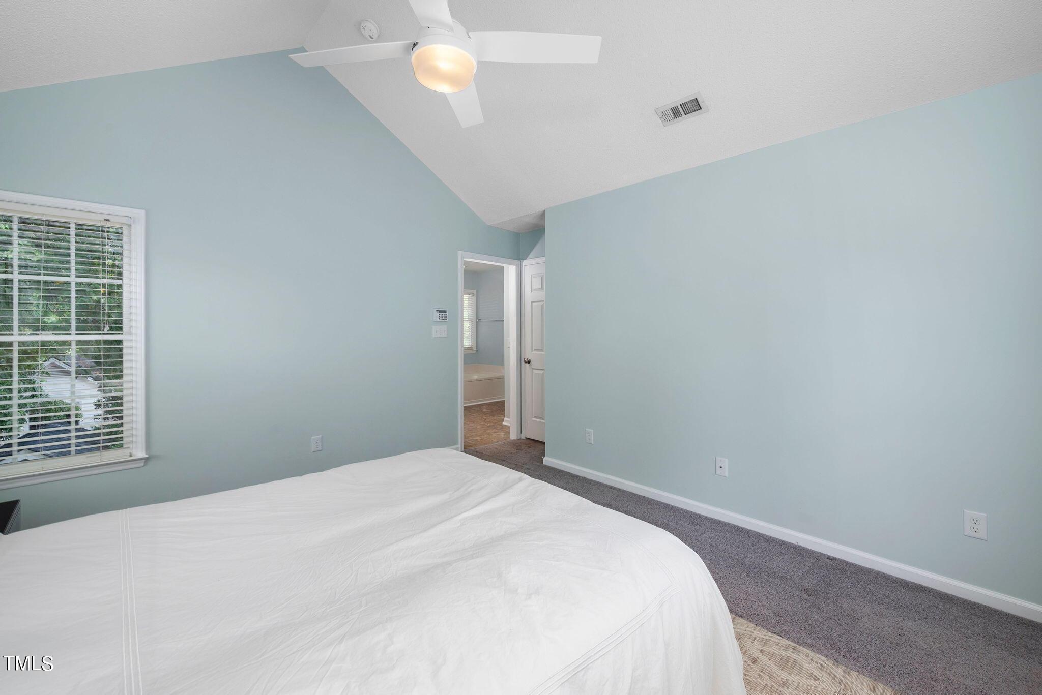 12441 Harcourt Drive Raleigh, NC 27613 - Photo 19 of 38 19