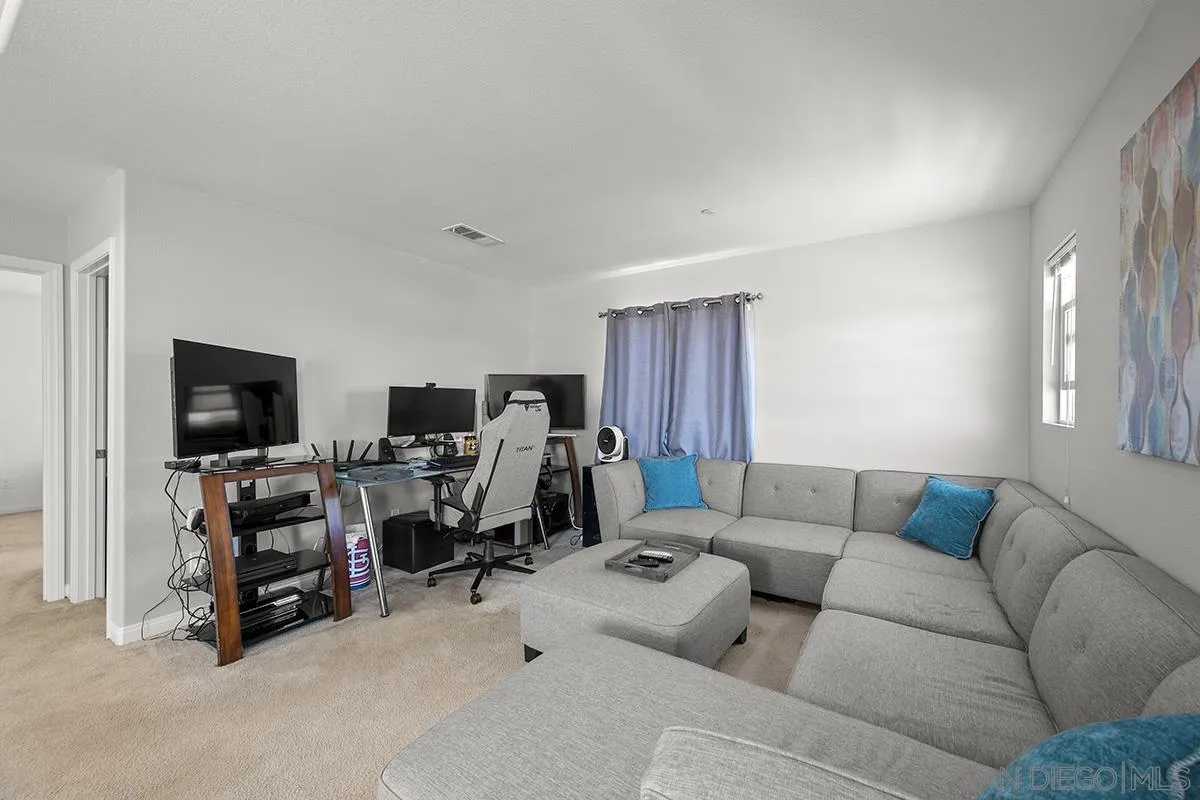 1418 Pershing Road Chula Vista, CA 91913 - Photo 32 of 50 Gallery Image 32