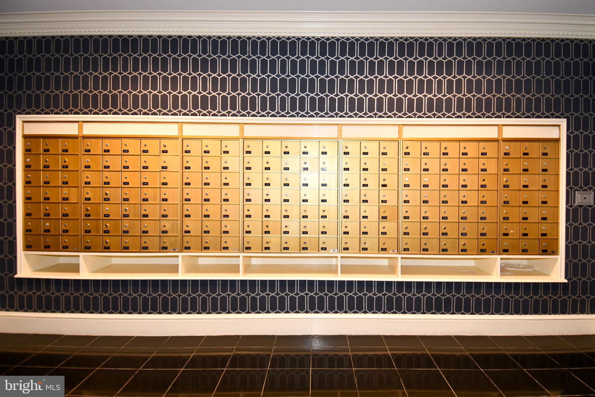 10 East Lee Street, Unit 809 Baltimore, MD 21202 - Photo 34 of 58 a view of a balcony