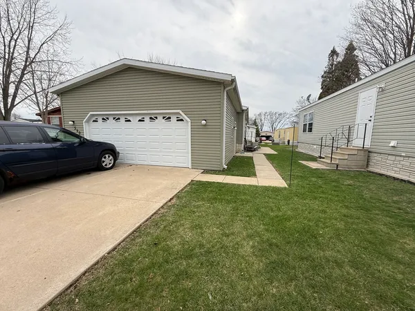 $65,000 | 350 Elder Lane, Belvidere, IL 61008