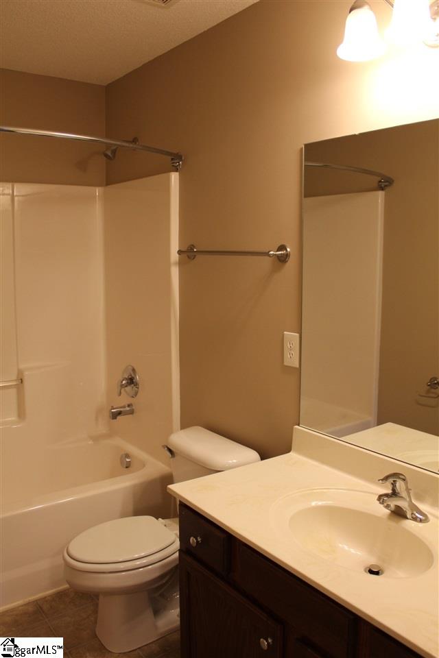 440 Gibbs Road Wellford, SC 29385 - Photo 17 of 26 Gallery Image 17