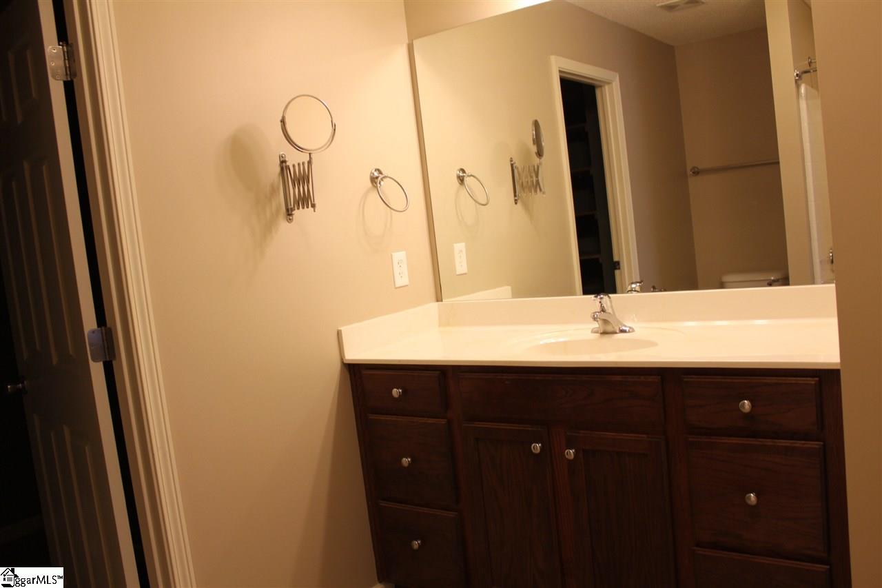 440 Gibbs Road Wellford, SC 29385 - Photo 23 of 26 Gallery Image 23