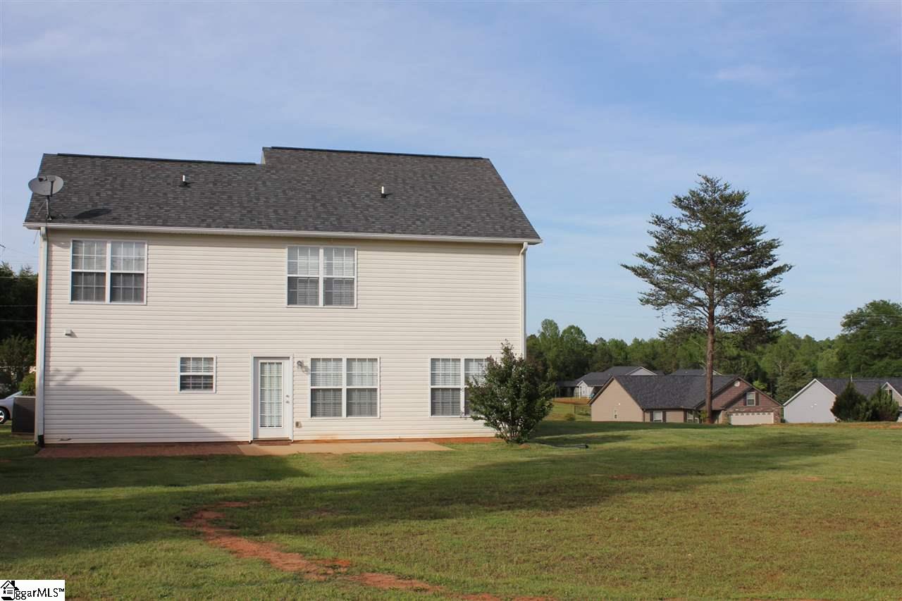 440 Gibbs Road Wellford, SC 29385 - Photo 25 of 26 Gallery Image 25