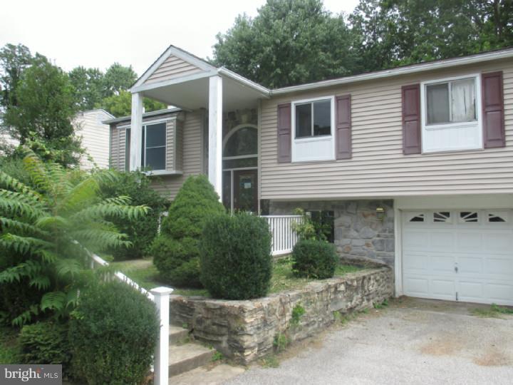 423 Glenloch Road Ridley Park, PA 19078 - Photo 2 of 12 Exterior Front