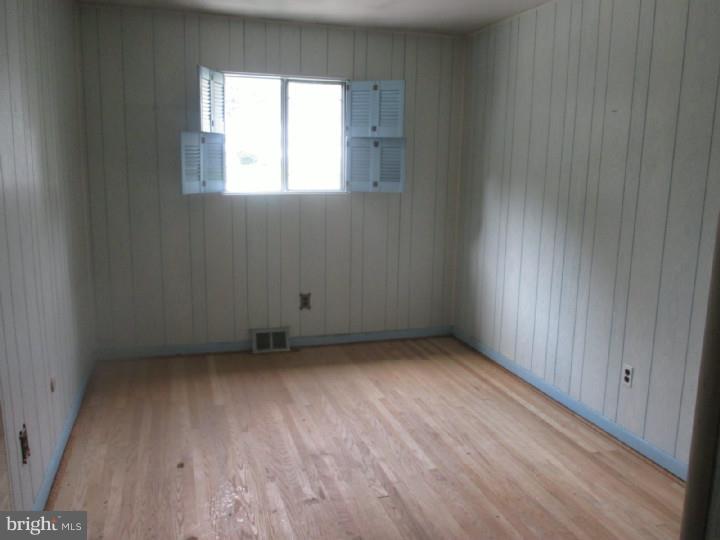 423 Glenloch Road Ridley Park, PA 19078 - Photo 11 of 12 Bedroom