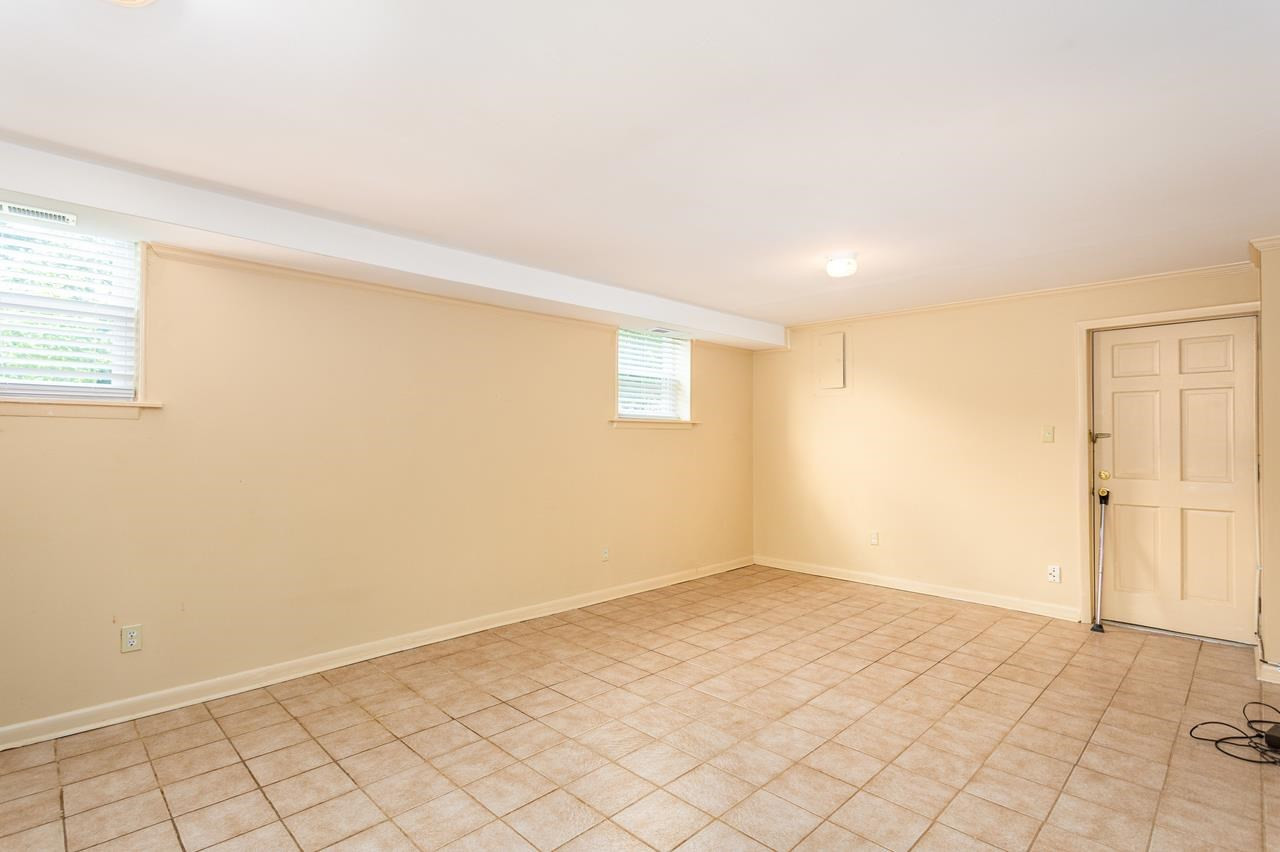 1301 Ashburton Road Raleigh, NC 27606 - Photo 17 of 26 Photo 17