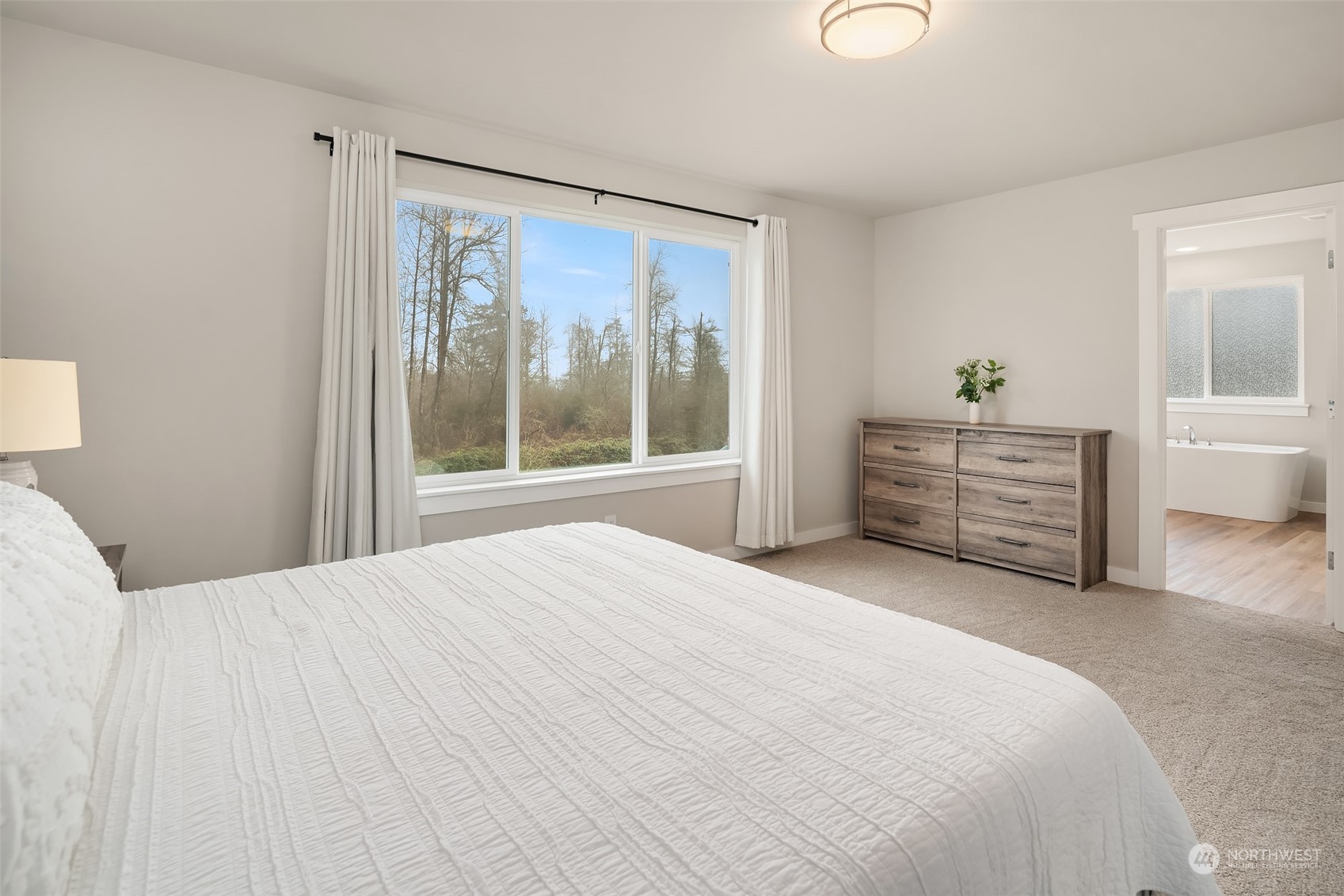 13887 Chain Lake Road Monroe, WA 98272 - Photo 14 of 24 Gallery Image 14