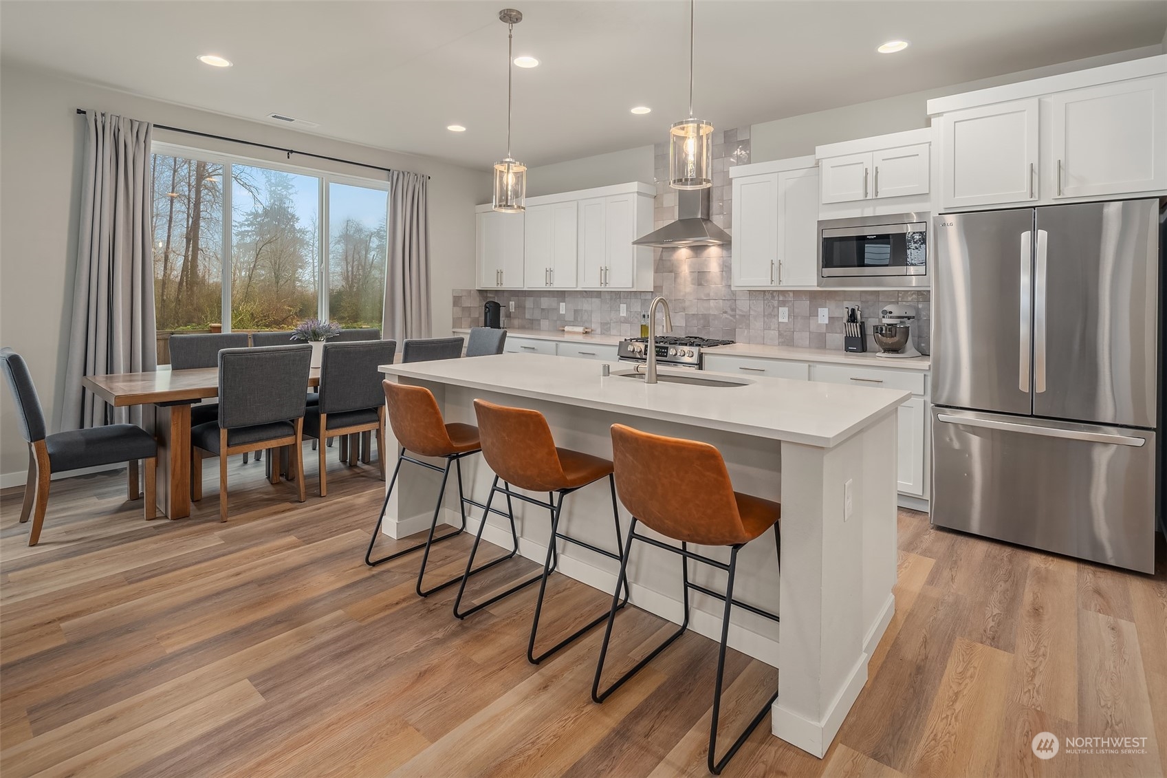 13887 Chain Lake Road Monroe, WA 98272 - Photo 6 of 24 Gallery Image 6