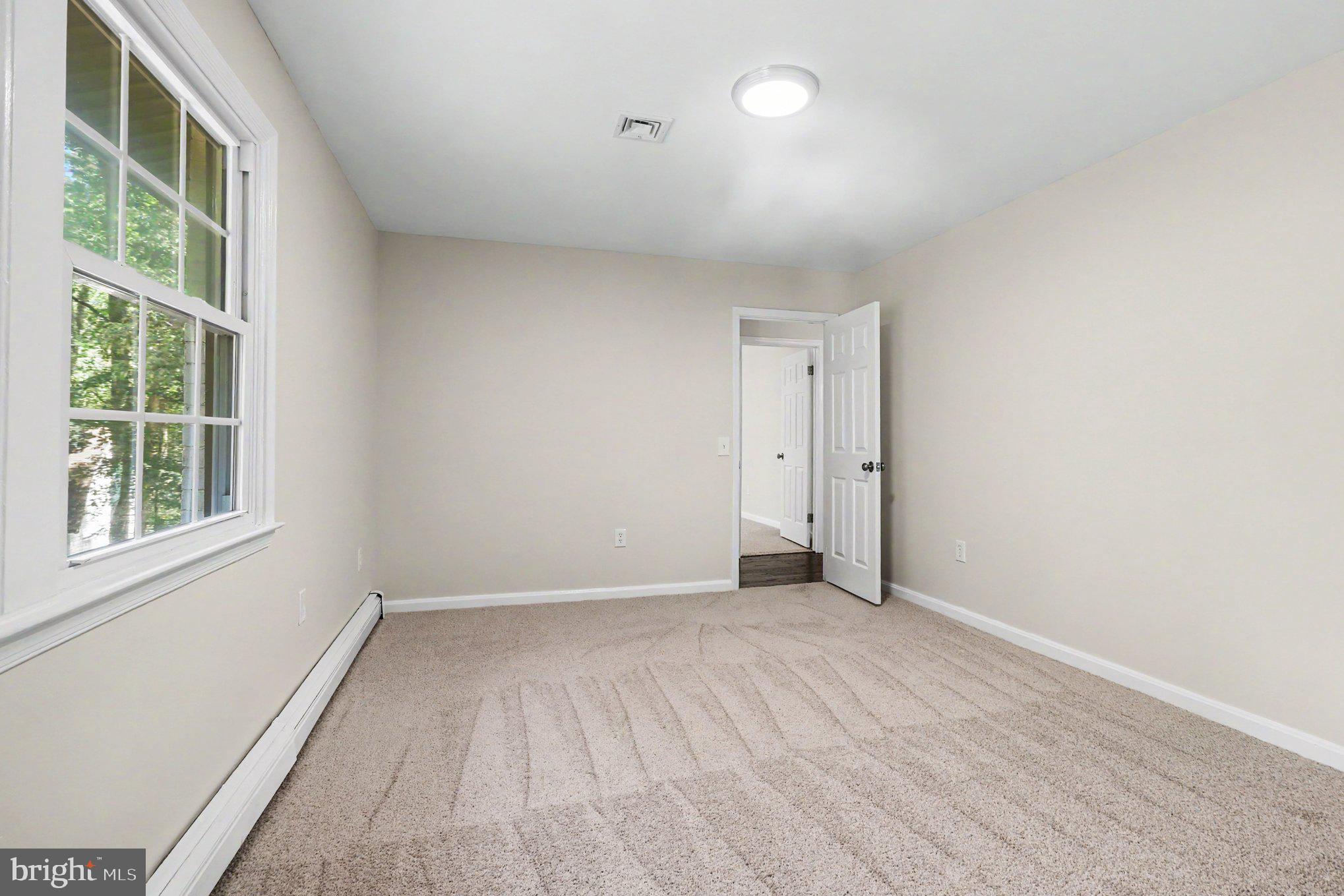 9825 Valley Po Road Spotsylvania, VA 22551 - Photo 38 of 46 upper Bedroom 4