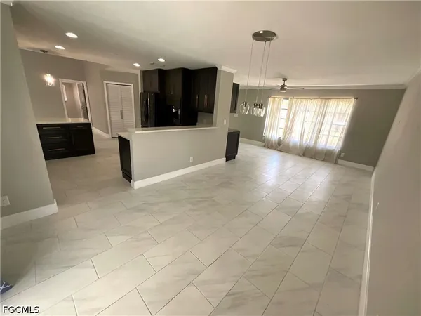 $3,800 | 20620 Pine Tree Lane, Estero, FL 33928