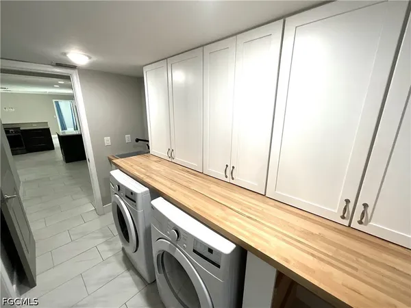 $3,800 | 20620 Pine Tree Lane, Estero, FL 33928