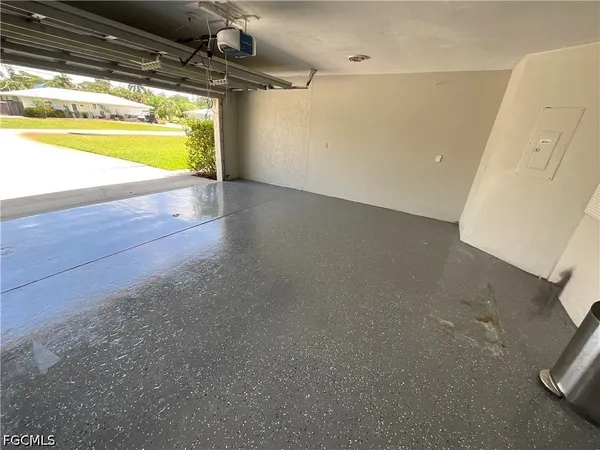 $3,800 | 20620 Pine Tree Lane, Estero, FL 33928