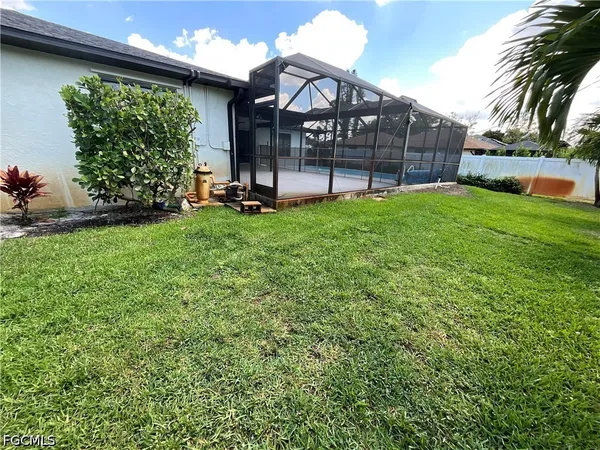$3,800 | 20620 Pine Tree Lane, Estero, FL 33928