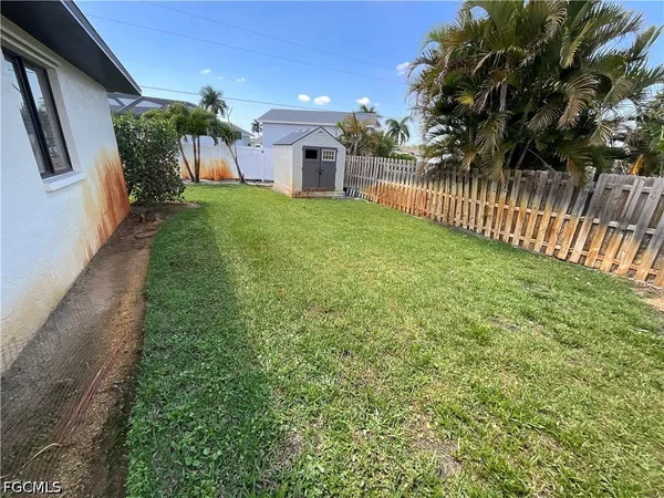 $3,800 | 20620 Pine Tree Lane, Estero, FL 33928