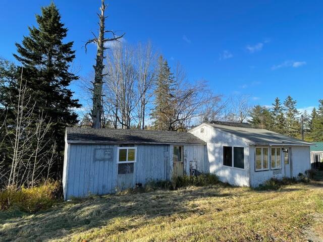 8 Gin Cove Road Perry, ME 04667 - Photo 2 of 58 IMG_9191
