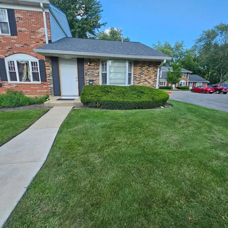 $170,000 | 1835 McKool Avenue, Streamwood, IL 60107